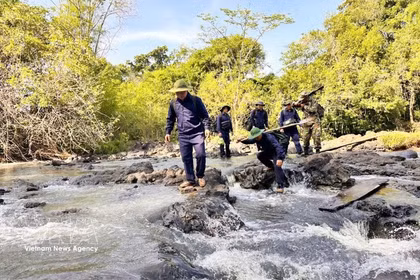 Dak Lak team presses on with search for fallen soldiers 