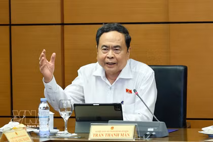 NA Chairman Tran Thanh Man speaks at the group debate on August 4. (Photo: VNA)