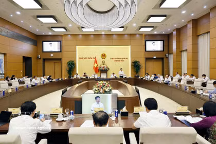 A view of the fifth session of the National Assembly Standing Committee on August 17 (Photo: VNA)