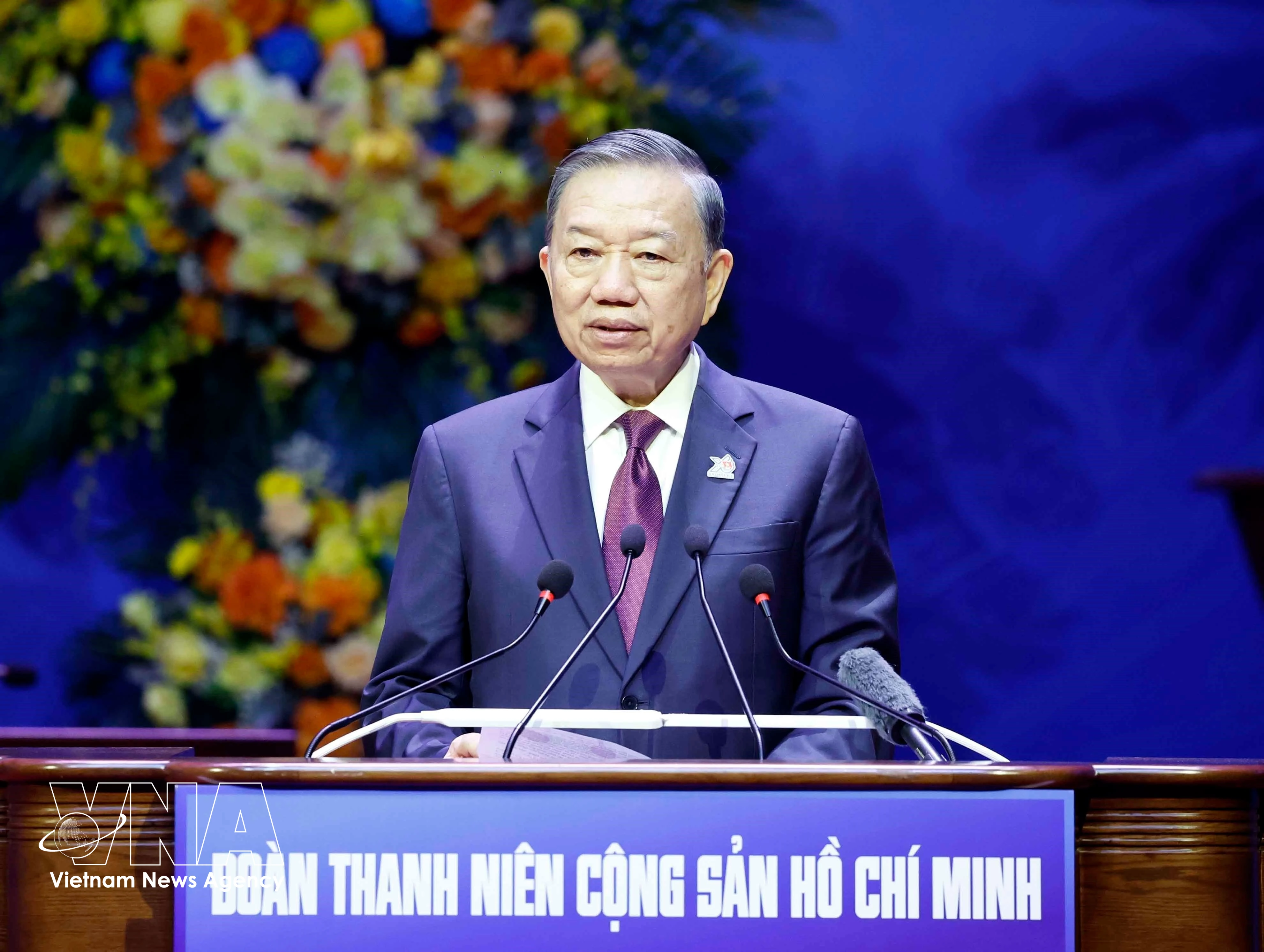 Party General Secretary and State President To Lam addresses the opening session of the 13th Ho Chi Minh Communist Youth Union National Congress for the 2026–2031 term in Hanoi on June 25. (Photo: VNA)