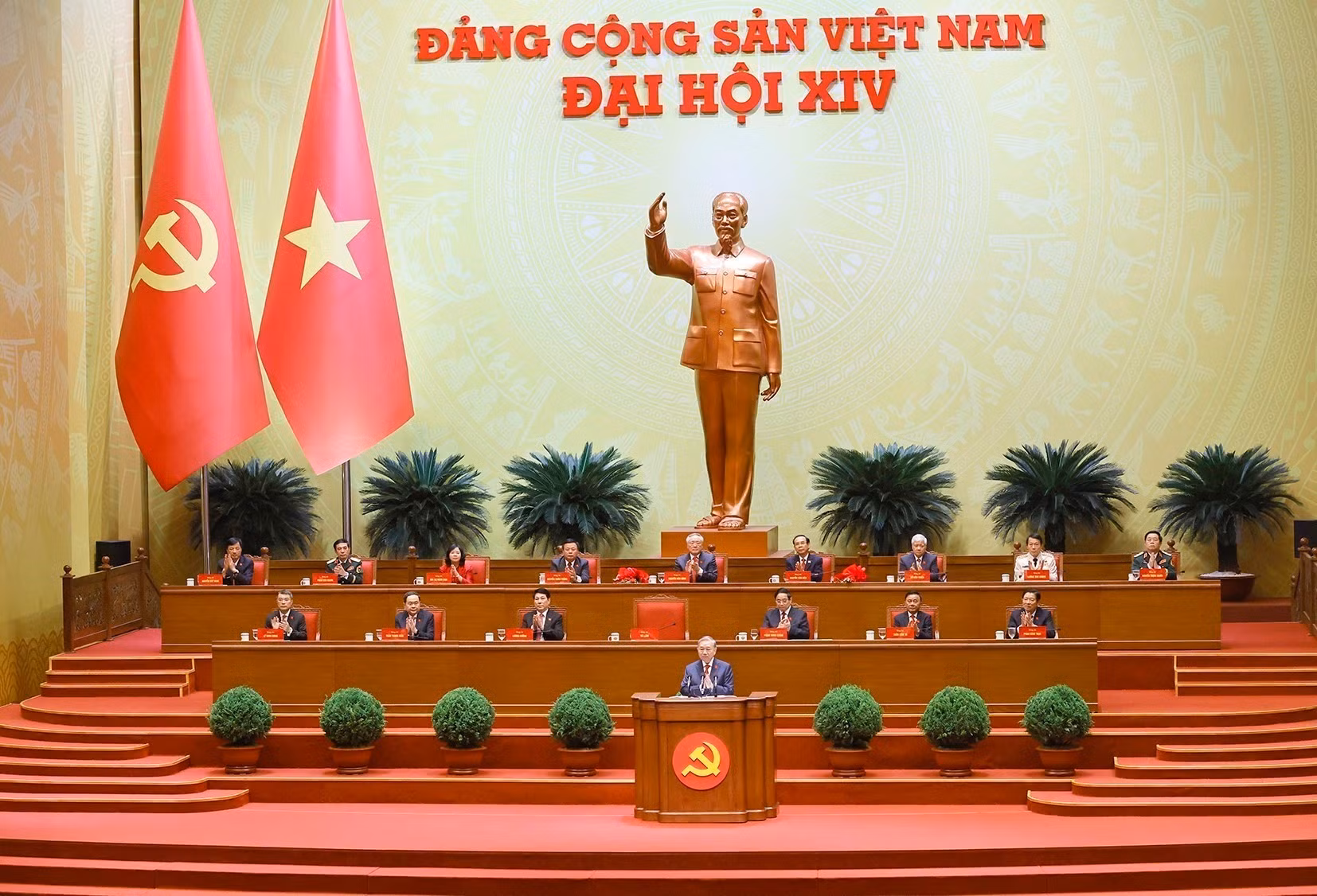 party-general-secretary-to-lam-3.jpg