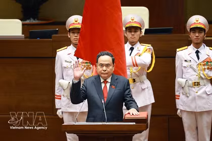 Tran Thanh Man re-elected as Chairman of National Assembly