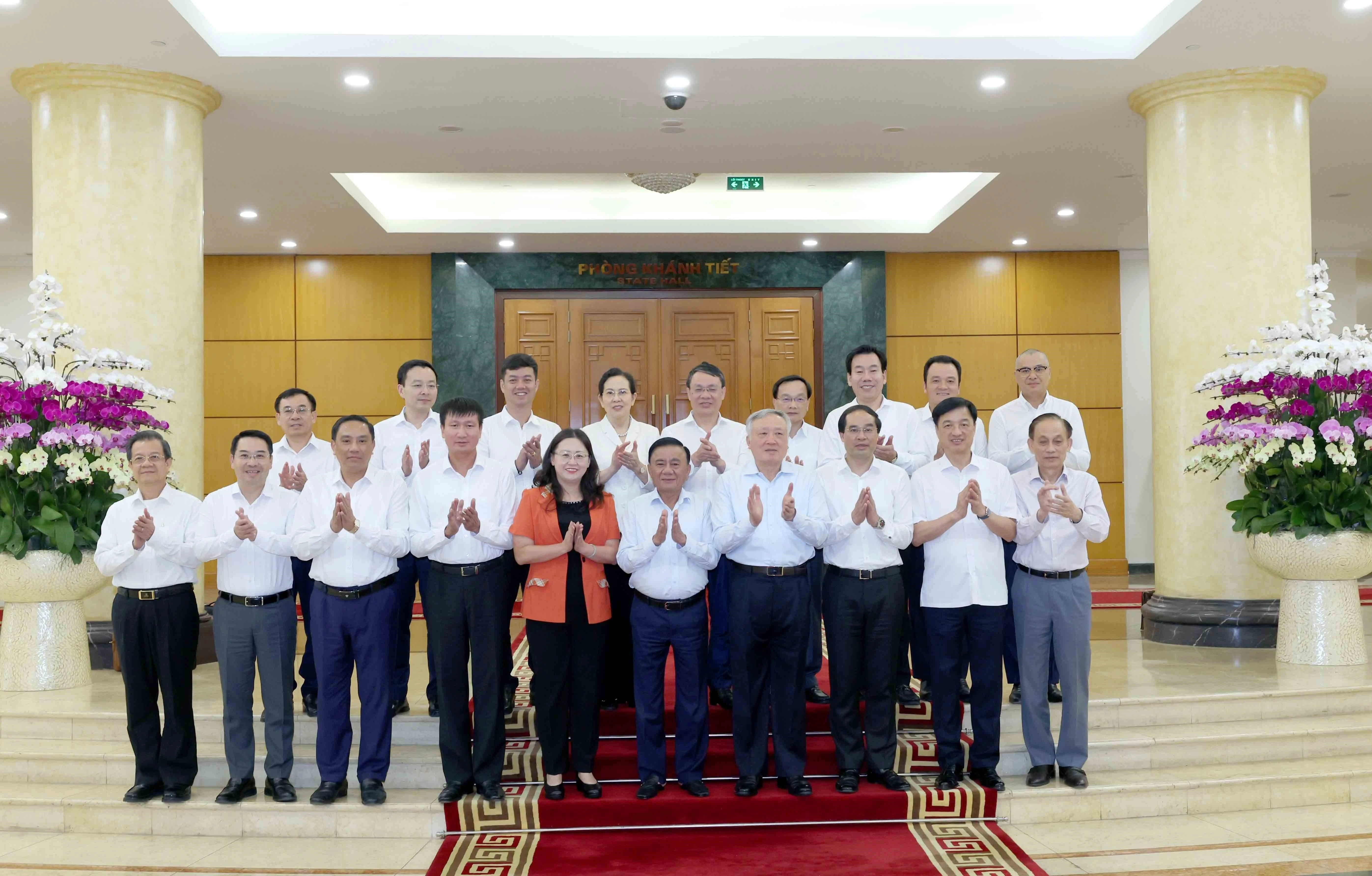 Politburo working group and the Standing Board of Dak Lak province's Party Committee. (Photo: VNA)