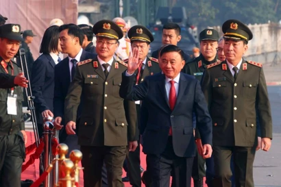 Security forces rehearse for 14th National Party Congress