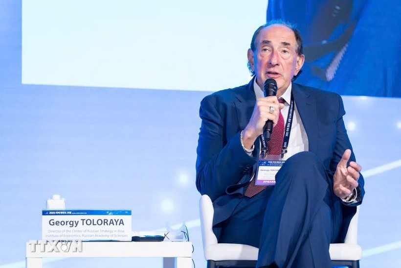 Prof. George Toloraya, Director of the Centre for Russian Strategy in Asia at the Institute of Economics of the Russian Academy of Sciences. (Photo published by VNA)