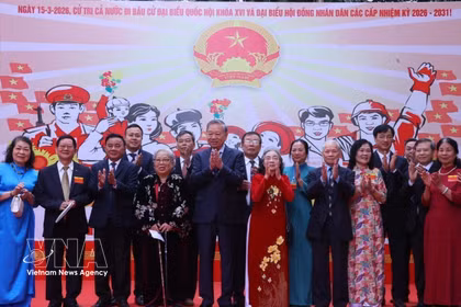 Party General Secretary casts ballot in Hanoi’s Ba Dinh ward