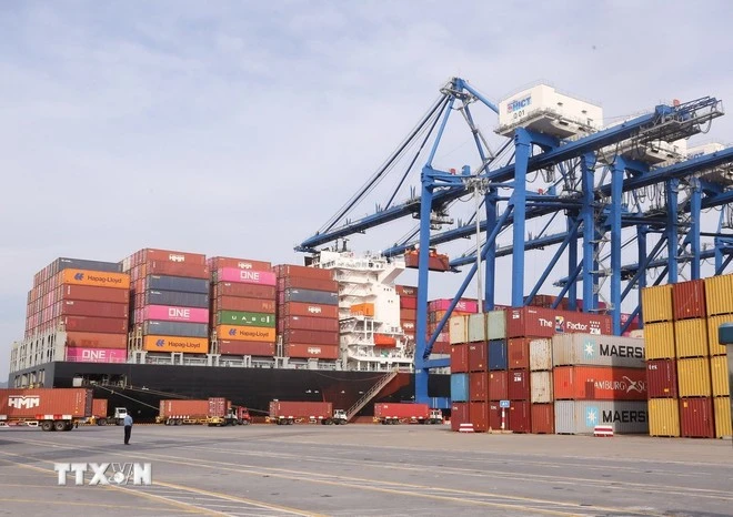 At Tan Cang Hai Phong International Container Terminal. Hai Phong targets to become a regional and international logistics and maritime hub. (Photo: VNA)