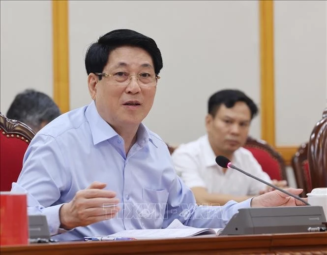 State President Luong Cuong speaks at the working session. (Photo: VNA)
