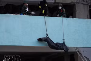 Vietnamese rescuers recover 11 earthquake victims from rubble in Venezuela