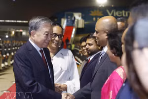 Top Vietnamese leader begins state visit to Sri Lanka