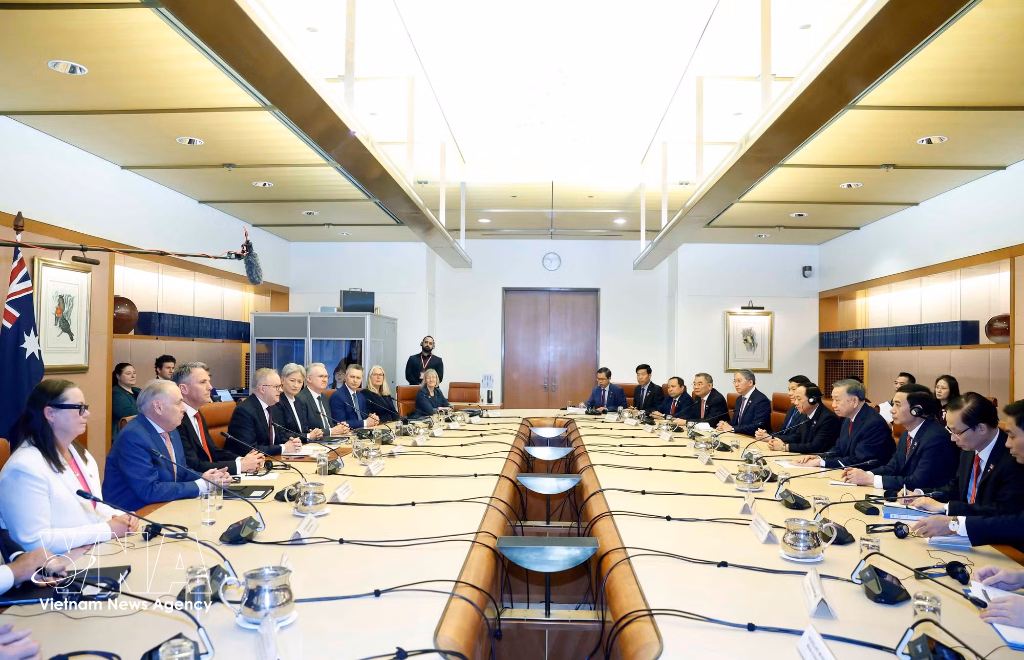 The talks between General Secretary of the CPV Central Committee and President To Lam and Australian Prime Minister Anthony Albanese in Canberra on August 11, 2026. (Photo: VNA)