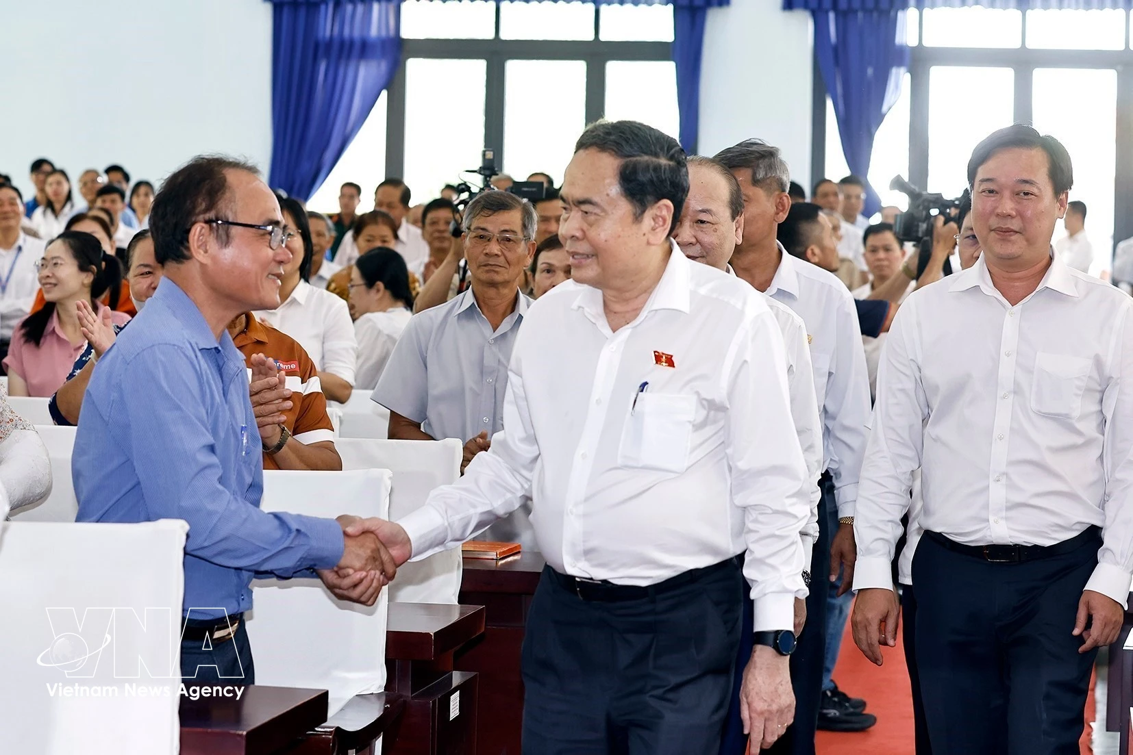 National Assembly Chairman Tran Thanh Man meets with Ho Chi Minh City's voters. (Photo: VNA)