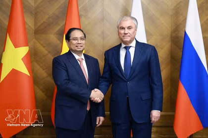 PM Pham Minh Chinh meets with Chairman of Russian State Duma Vyacheslav Volodin