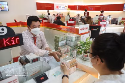 Base salary set to rise to 2.53 million VND from July 1