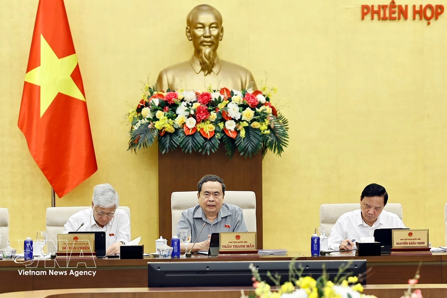 NA President Tran Thanh Man speaks at the NA Standing Committee's sixth session in Hanoi on September 24. (Photo: VNA)
