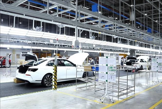 At VinFast assembly line (Photo: VNA)