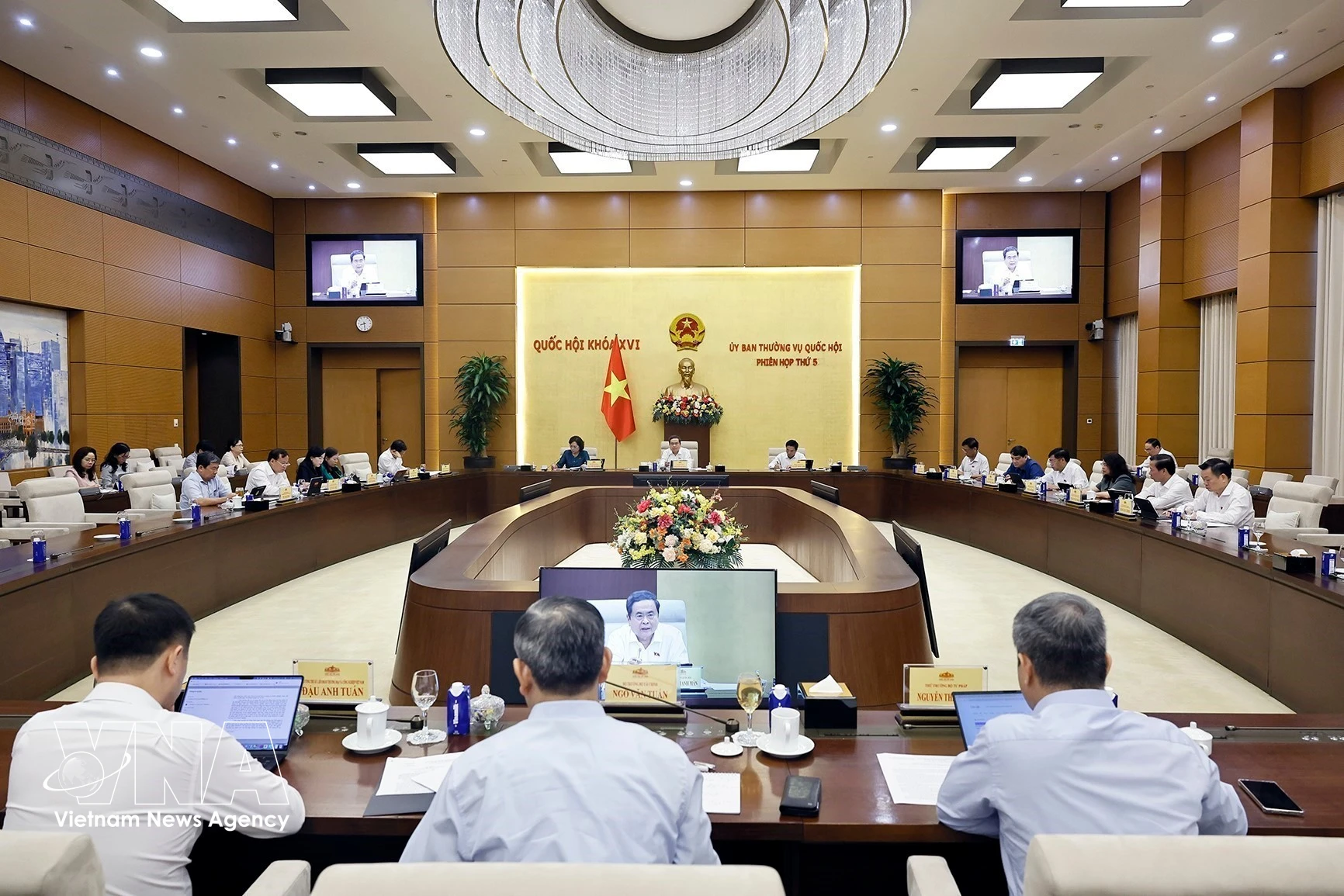 The NA Standing Committee's session on August 28 (Photo: VNA)